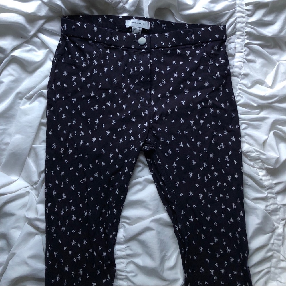 Woman’s Patterned Pants